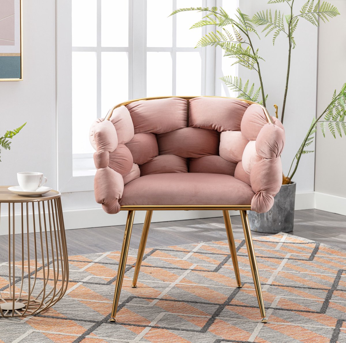 Wishdor Fauteuil - Modern design - Fluwelen zitting - Met armleuningen - Voor woonkamer, slaapkamer en eetkamer - Metalen frame - Roze - 58 cm