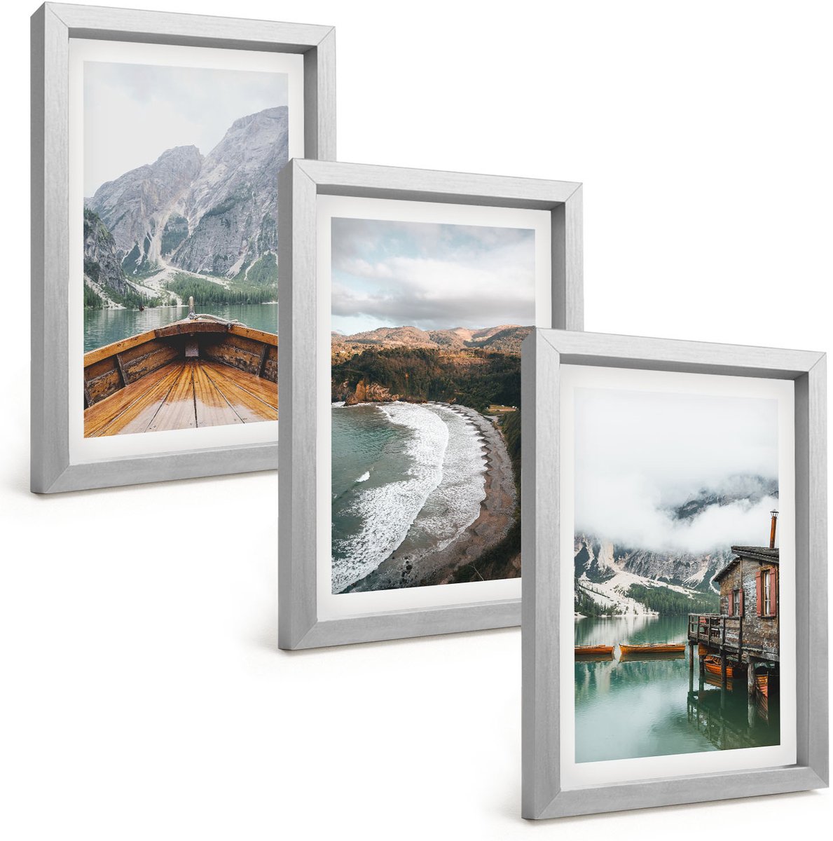 Tulup 4-Delige Schilderij Set - Uitzicht op de bergen boven het meer met boot en strandlandschappen. - 20 x 30 cm - Muurdecoratie - Wanddecoratie - Slaapkamer