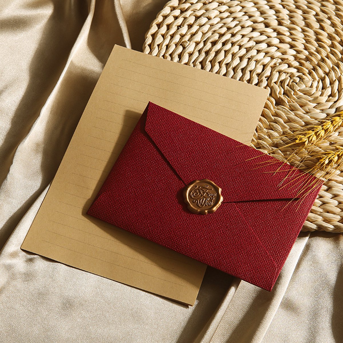 Luxe 6-delige set van enveloppen en briefpapier met linnenstructuur en lakzegels – perfect voor doe-het-zelfprojecten, huwelijksuitnodigingen, bruiloften op het gemeentehuis, foto's en ansichtkaarten.-Donkerrood