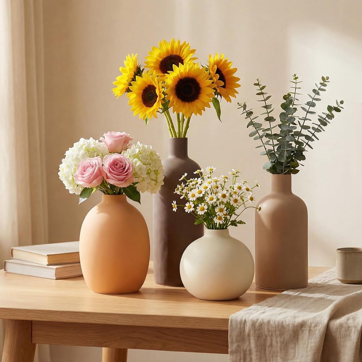 SnelShoppen - Set van 4 Keramische Vazen voor Interieurdecoratie - Scandinavische Boho Vazen in Neutrale Tinten voor Pampasgras en Gedroogde Bloemen -