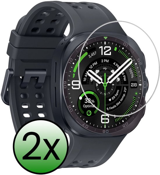 Een donkergrijze smartwatch met een gehard glazen screenprotector en een groene cirkel met '2x'.