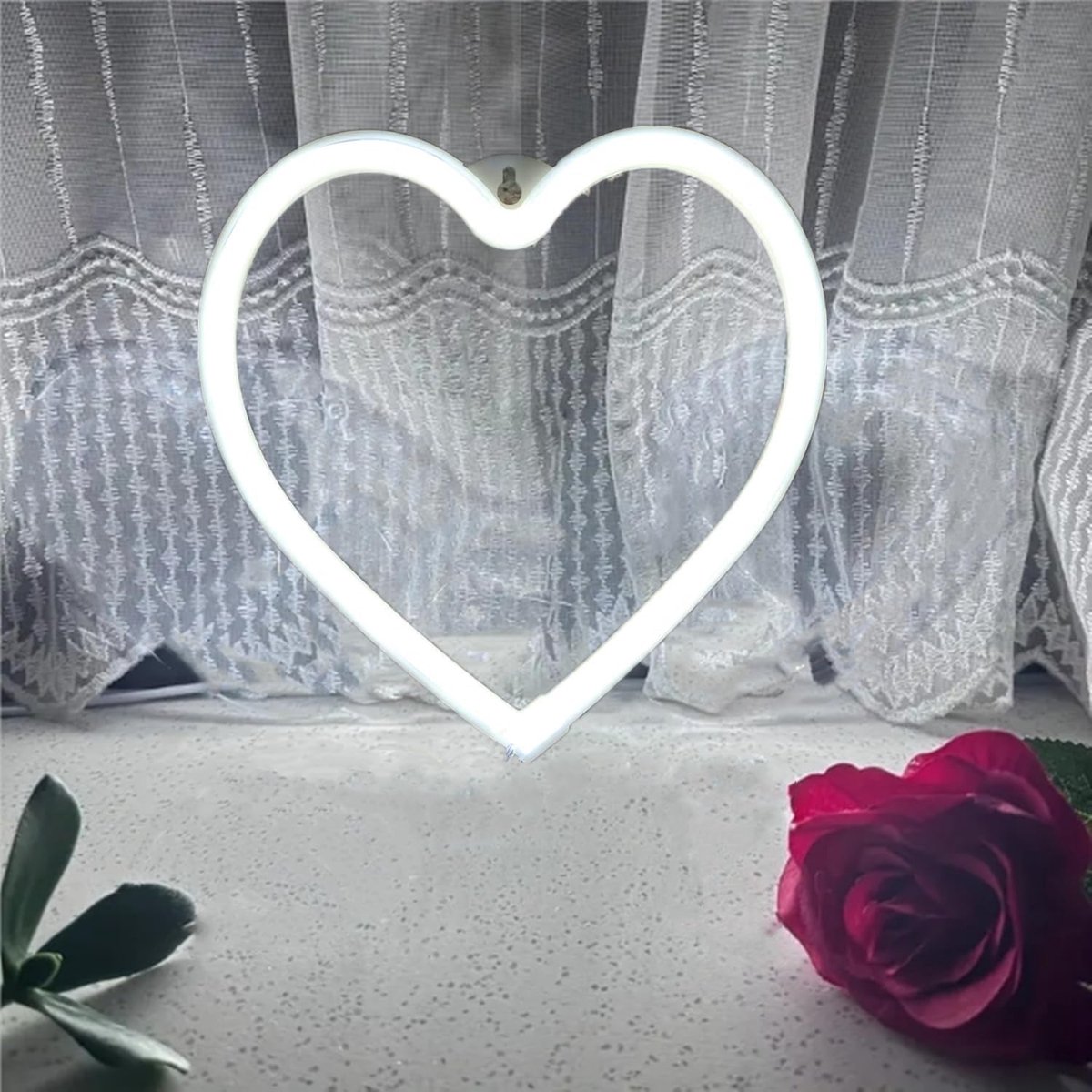 Neon Hartteken Liefde Harten Neon Licht voor Meisjes Roze Kamer Slaapkamer Dorm Decor, USB of Batterij Aangedreven Hartlamp voor Bruiloft Valentijnsdag Moederdag Raam Wanddecoraties (1 stuk Wit)