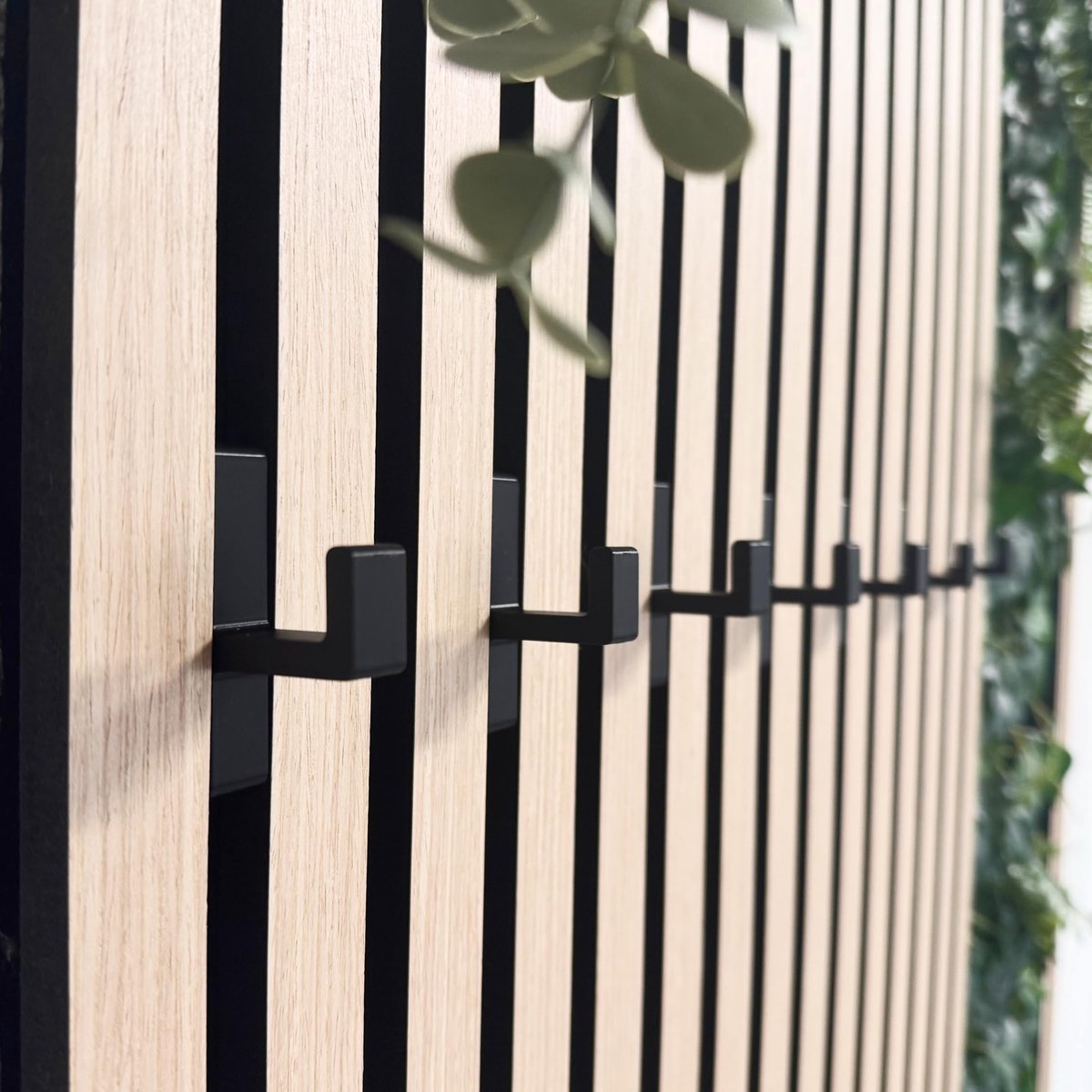 Dailygoods- Garderobehaken met kliksysteem - 3 Stuks - Akoestische Panelen - Discreet Ontwerp - Made in Duitsland - Eenvoudig Vervangbaar - Haak