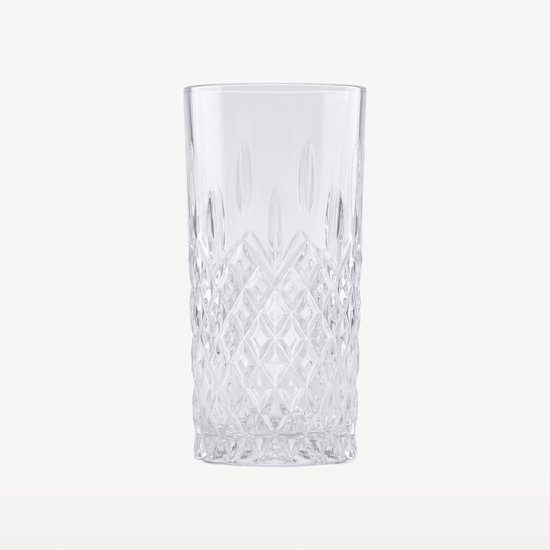 Verre transparent à long drink avec motif en losanges en bas et lignes verticales en haut.