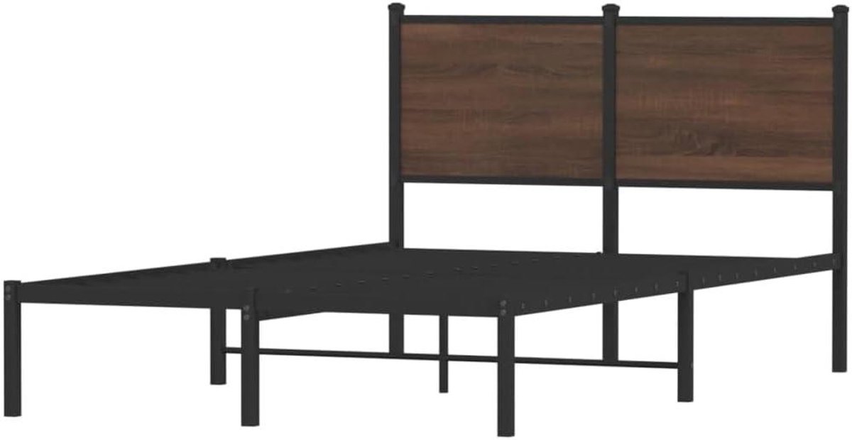 Bedframe met hoofdbord - Ledikant metalen bed - Slaapkamer inrichten - Robuust stalen frame - 120x200 cm - Bruin eikenkleur