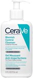 Witte CeraVe Blemish Control Cleanser fles met blauwe en groene details. "Oil-Absorbing Technology".