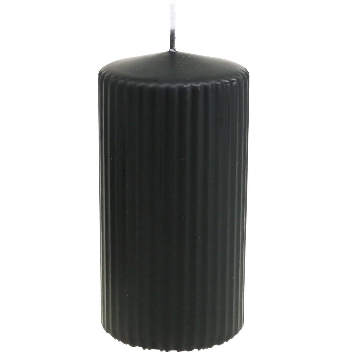Elegante zwarte pilaarkaarsen met gegroefd design, 70/130mm, set van 4