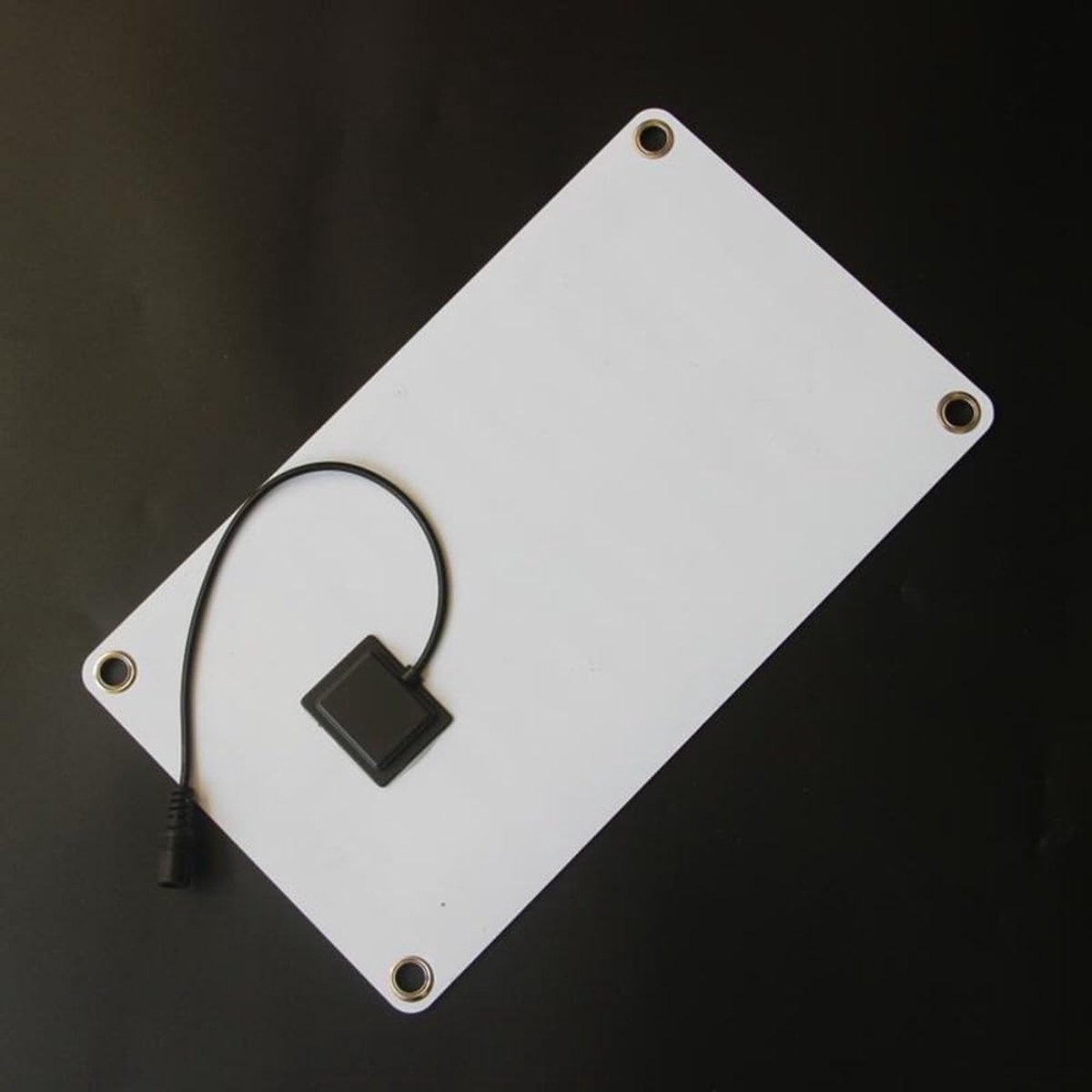 Flexibel zonnepaneel - Zonneoplader - Off-grid opladen - Monokristallijn silicium - 310x180mm - Zwart