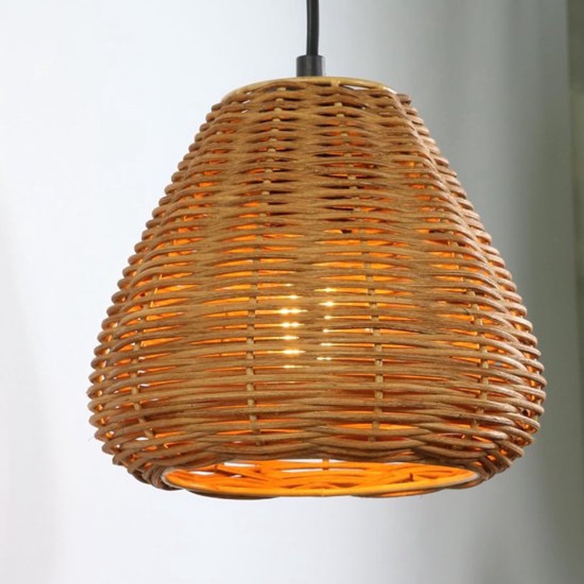 Rieten Lampenkap voor Tafellamp, Hanglamp en Vloerlamp - Stijlvolle Verlichting voor Elke Binnenruimte (Zwart, 14cm Diameter, 15cm Hoog)