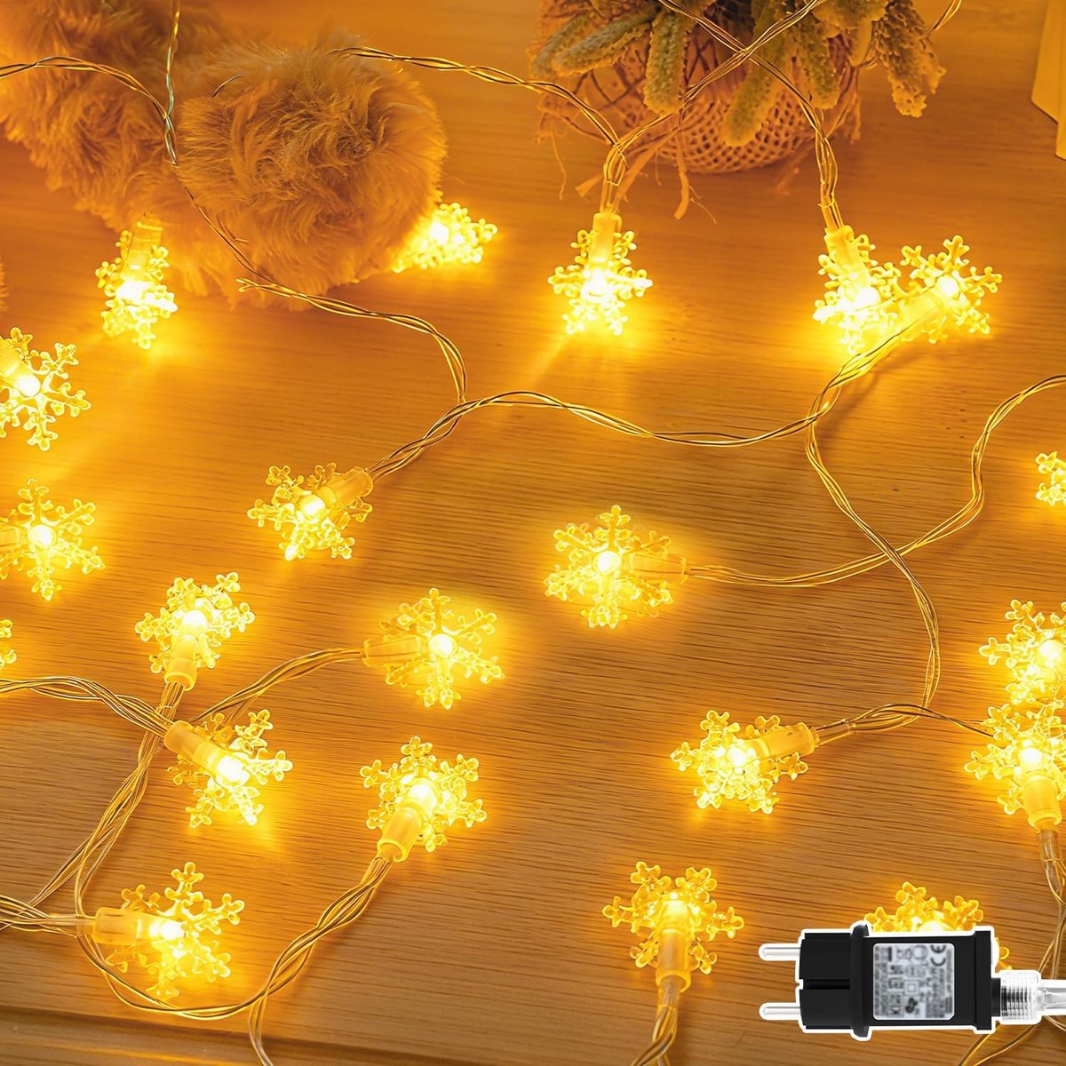 Sfeerverlichting 15 m - 100 LED sneeuwvlok lampjes - warm wit - met timer voor buitengebruik - ShopVlot