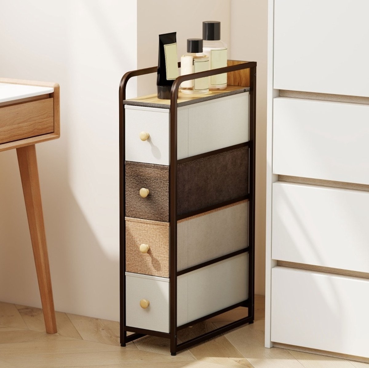 Ladekast - Smalle Opbergkast Met 4 Lades En Stalen Frame - Voor Slaapkamer En Woonkamer - Stof En Hout - Multicolor - 20x47x84,5 Cm