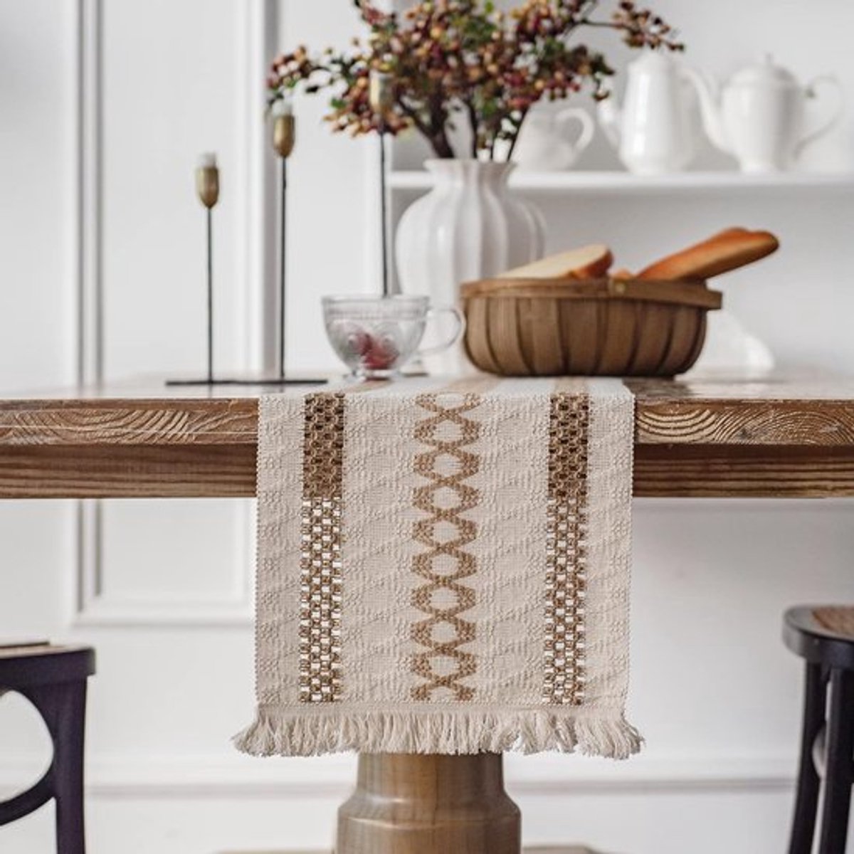 Tafelloper - tabel loper - Tafelloper van katoen linnen - jute tafelloper met kwastjes voor tafeldecoratie - ruitvormige tafelloper van henneptouw - tuinfeest, bruiloft, bohemian, kerstmis - wit en bruin - 30 x 275 cm
