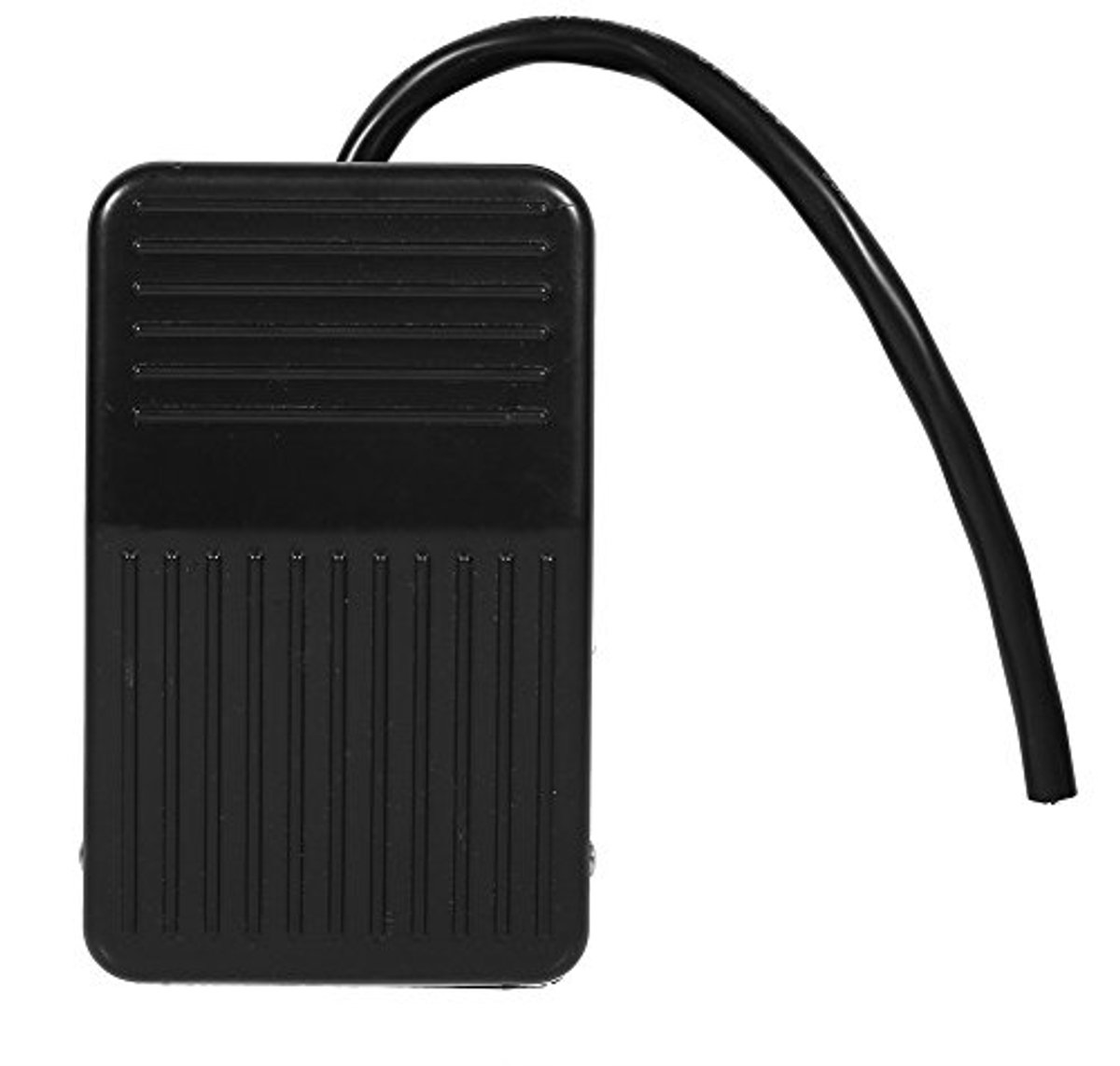 SnelShoppen - Voetenschakelaar 220 V 10 A - Zwarte Plastic Powerswitch met 10 cm Kabel - Ideaal voor Thuis, Tuin en Keuken