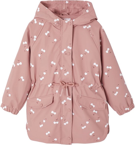 Roze regenjas met capuchon, kersenprint, trekkoord in de taille en klepzakken.