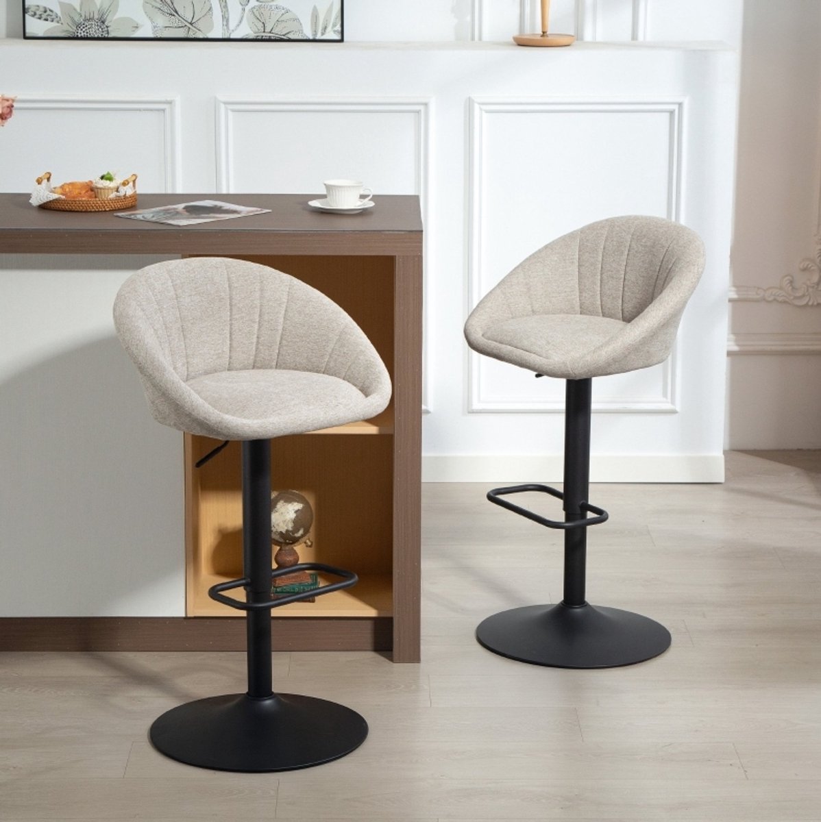 STILVORA Barhocker Set Van 2 - Draaibaar En Hoogteverstelbaar Met Armleuningen En Rugleuning - Voor Keuken En Bar - Stof - Beige