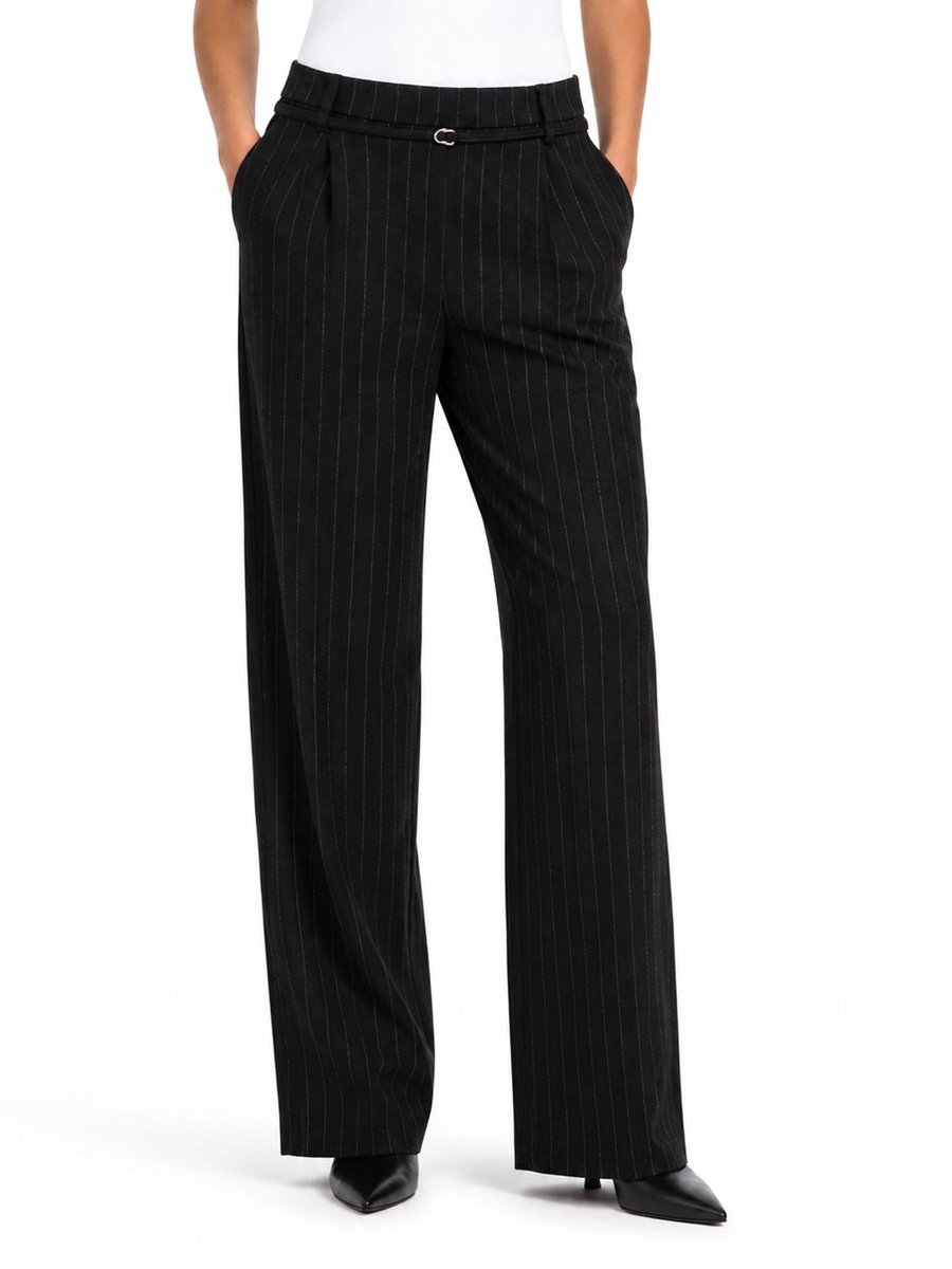 Cleo punta pinstripe