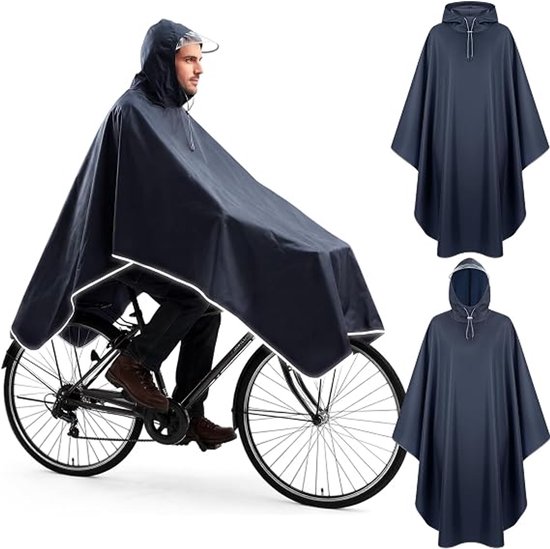 Man op fiets in donkerblauwe poncho, met extra afbeeldingen van poncho in donkerblauw.