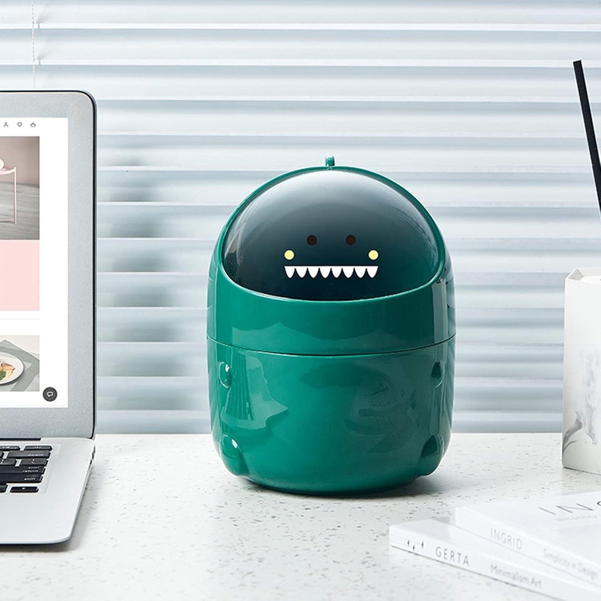 Mini prullenbak met swingdeksel voor bureau, schattige plastic prullenbak voor kinderen, compact en functioneel voor op kantoor en thuis