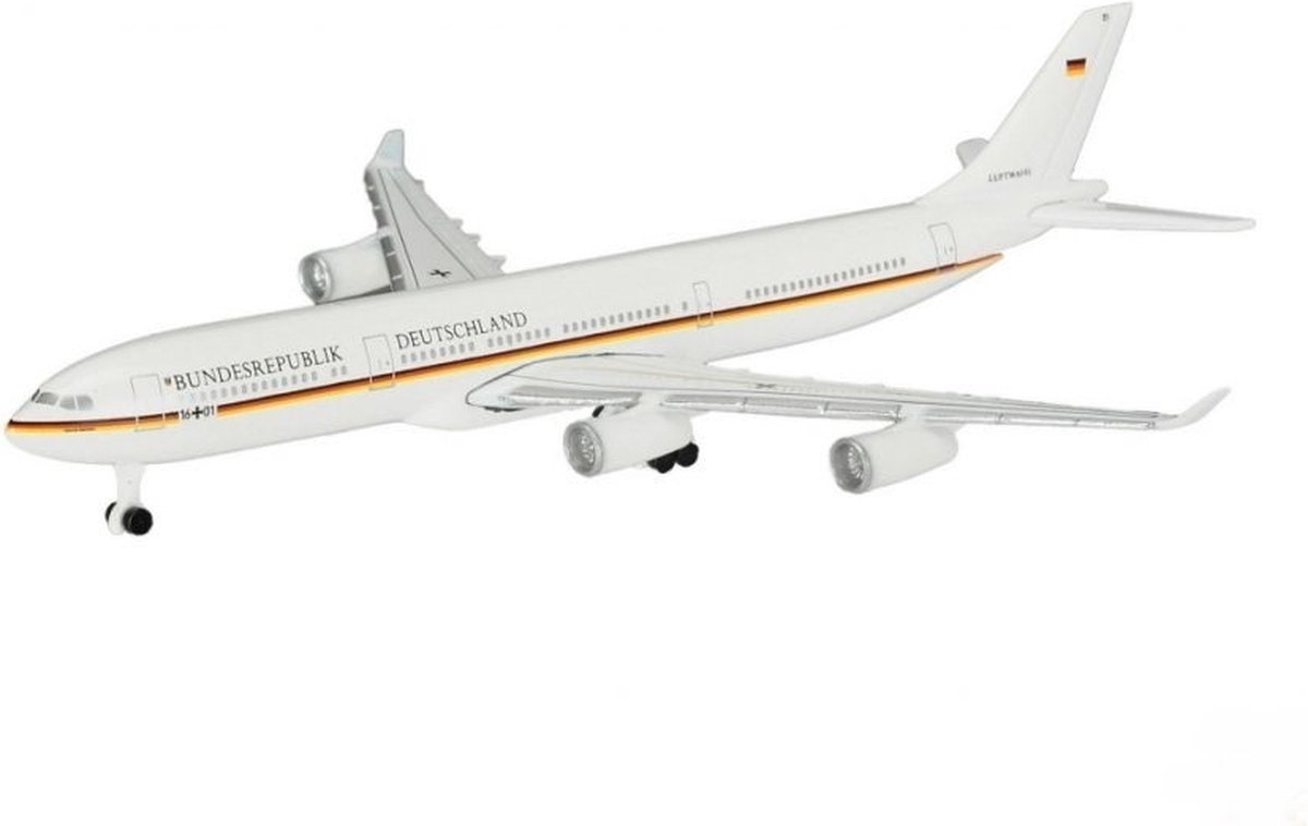 Airbus A340-300 'Luftwaffe' - 1:600 - Schuco