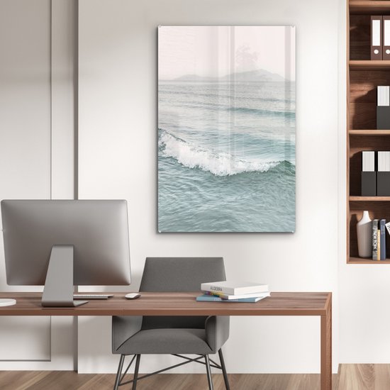 MuchoWow® Glasschilderij 80x120 cm - Schilderij acrylglas - Zee - Golven - Natuur - Water - Foto op glas - Schilderijen