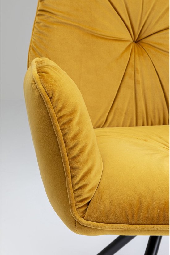 Chaise de salle à manger avec accoudoirs Kare Mila Yellow