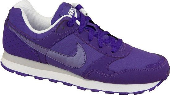 Nike Sportswear MD Runner GG - Sneakers - Kinderen - Maat 38.5 - paars/wit  | bol.com