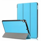 Tablet hoes geschikt voor Apple iPad Air 3 (2019) / iPad Pro (2017) - tri-fold hoes - Case met Auto Wake/Sleep functie - 10.5 inch - Licht Blauw