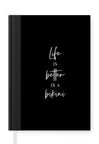 Notitieboek - Schrijfboek - Life is better in a bikini - Zwart - Quote - Notitieboekje klein - A5 formaat - Schrijfblok