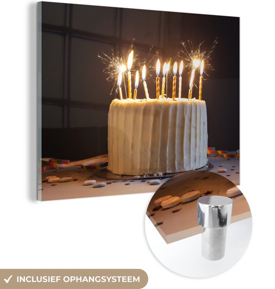 MuchoWow® Glasschilderij 120x90 cm - Schilderij acrylglas - Verjaardagstaart met kaarsen - Foto op glas - Schilderijen