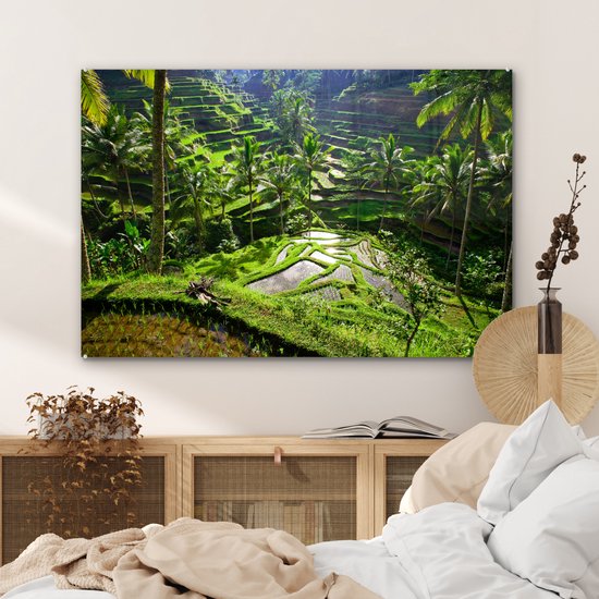 MuchoWow® Glasschilderij 90x60 cm - Schilderij acrylglas - Spectaculaire rijstvelden ten noorden van Ubud - Foto op glas - Schilderijen - MuchoWow