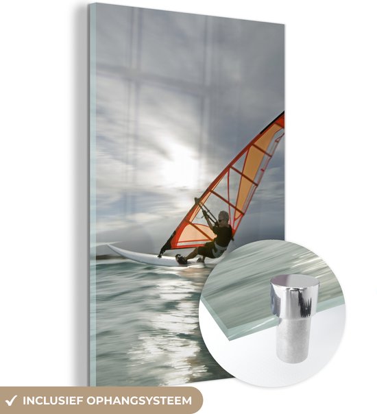 MuchoWow® Glasschilderij 60x90 cm - Schilderij acrylglas - Een windsurfer in Amerika - Foto op glas - Schilderijen