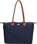 Donkerblauwe nylon tas met bruine leren handvatten, recht van voren.