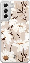 Casimoda® hoesje - Geschikt voor Samsung Galaxy S21 FE - In Bloom - 2-in-1 case - Schokbestendig - Bloemen - Verhoogde randen - Bruin/beige, Transparant