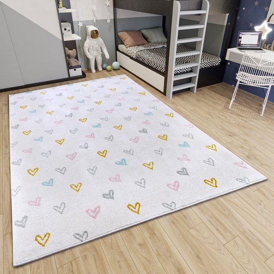 Flycarpets Adventures Creme / Kleurrijk Kindervloerkleed Hartjes - Vloerkleed Kinderkamer / Babykamer - Speeltapijt / Speelkleed - 160x235 cm