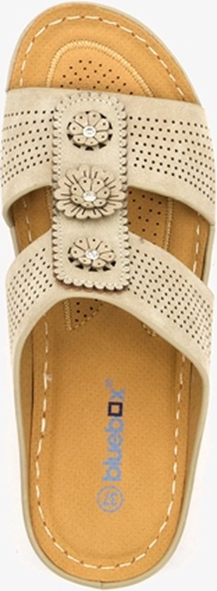 Blue Box dames slippers met perforaties beige - Maat 40