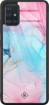 Casimoda® hoesje - Geschikt voor Samsung Galaxy A51 - Marmer blauw roze - Luxe Hard Case Zwart - Backcover telefoonhoesje - Multi