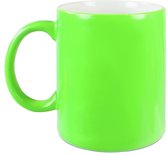 2x neon groene koffie/ thee mokken 330 ml - groen - geschikt voor sublimatie drukken - fluor groene onbedrukte cadeau koffiemok/ theemok
