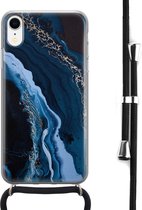 Hoesje met koord - Geschikt voor iPhone XR - Marmer lagoon blauw - Verstelbaar zwart koord - Transparant, Blauw - Marmer - Leuke Telefoonhoesjes