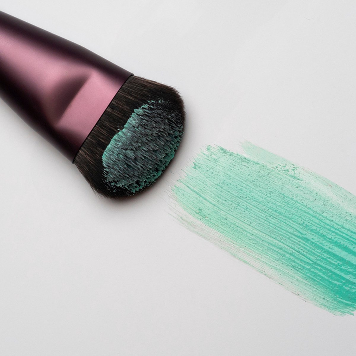 Rosalique - Miracle Foundation Brush