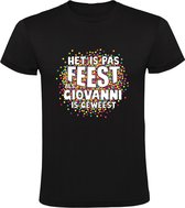 Het is pas feest als Giovanni is geweest Heren T-shirt | shirt | Zwart