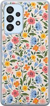 Hoesje geschikt voor Samsung Galaxy A33 - Romantische bloemen - Soft Case - TPU - Bloemen - Multi - Mooie Telefoonhoesjes