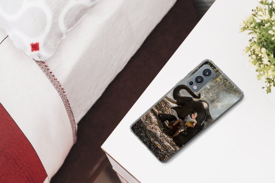 Convient pour coque OnePlus Nord 2 5G - Éléphant - Garçon - Boek - Forêt - Animaux - Nature - Coque de téléphone en Siliconen