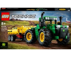 foto van LEGO Technic John Deere 9620R 4WD Tractor - 42136