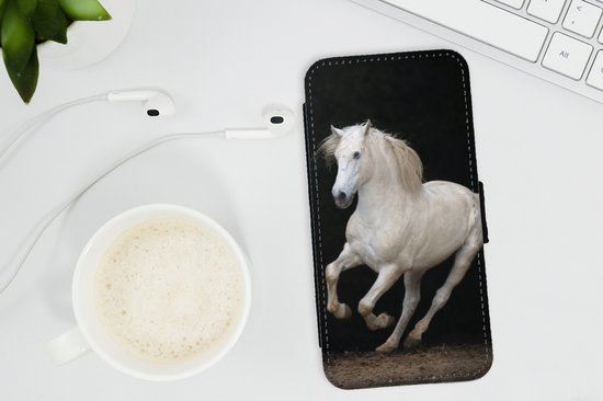 Étui pour téléphone iPhone 7 Bookcase - Paarden - Zwart - Portrait - Avec poches - Étui portefeuille avec fermeture magnétique