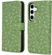 iMoshion Hoesje Geschikt voor Samsung Galaxy S24 Plus Hoesje Met Pasjeshouder - iMoshion Design Bookcase smartphone - Meerkleurig / Green Flowers