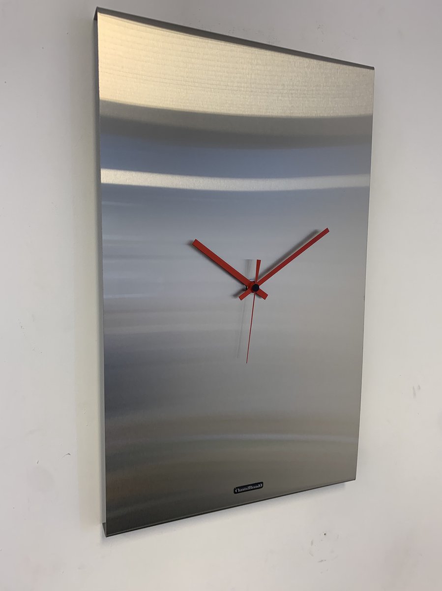 Wandklok CHANTALBRANDO -- NEW JERSEY -- MODERN DESIGN