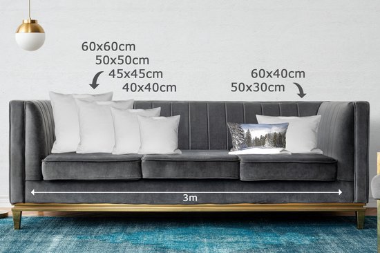 Sierkussen Noël pour l'intérieur - Les arbres enneigés des montagnes créent une atmosphère de Noël - 50x30 cm - Coussin intérieur rectangulaire en coton