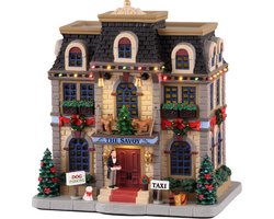 Lemax - Christmas At The Savoy, With 4.5v Adaptor - Kersthuisjes & Kerstdorpen