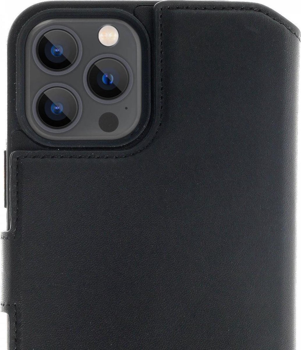 Minim 2-in-1 iPhone 13 Pro Max Hoesje Book Case en Back Cover Zwart