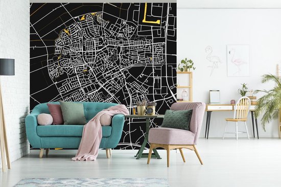 Behang - Fotobehang Kaart - Oss - Goud - Zwart - Breedte 220 cm x hoogte 220 cm